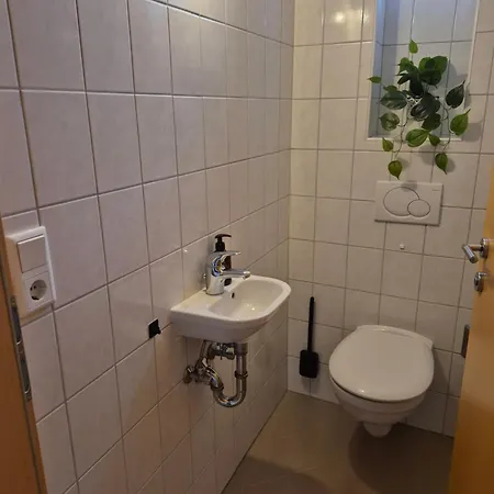 West * Sankt Lorenz (Vocklabruck)