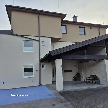 Appartement West Sankt Lorenz (Vocklabruck)