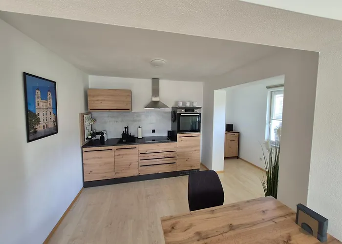 West Санкт-Лоренц